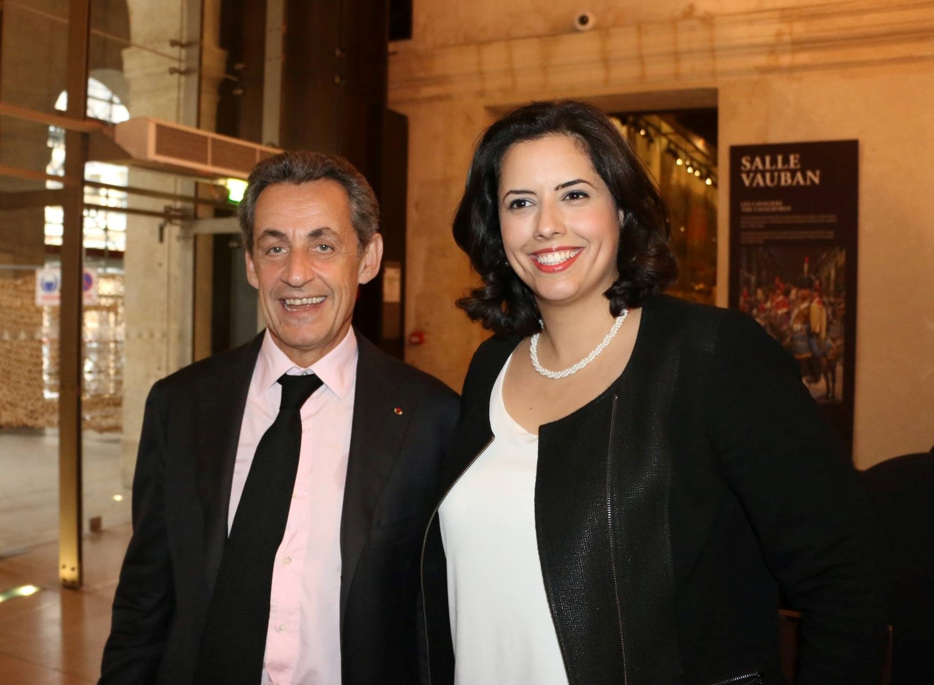 Hayette Hamidi avec Nicolas Sarkozy. D. R.